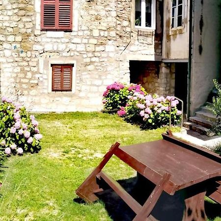 Appartement Rabski Dvor à Rab Town Extérieur photo