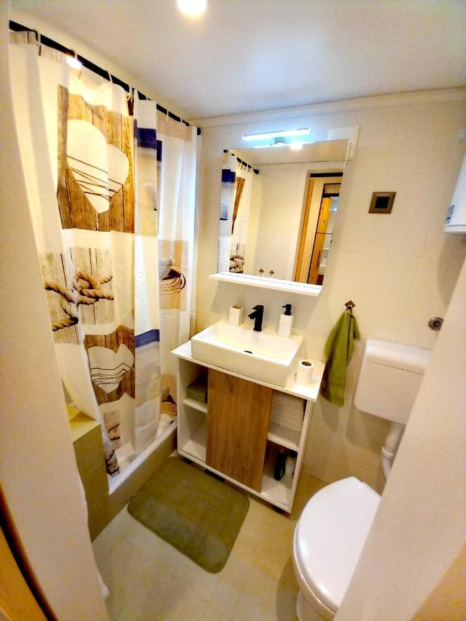 Appartement Rabski Dvor à Rab Town Extérieur photo