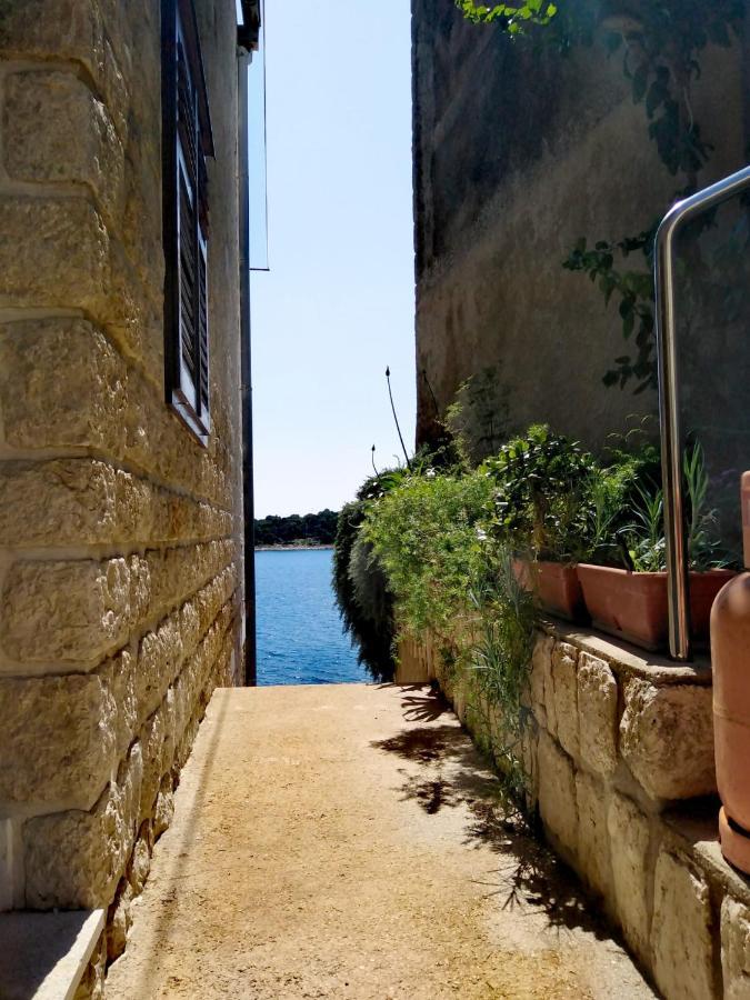 Appartement Rabski Dvor à Rab Town Extérieur photo