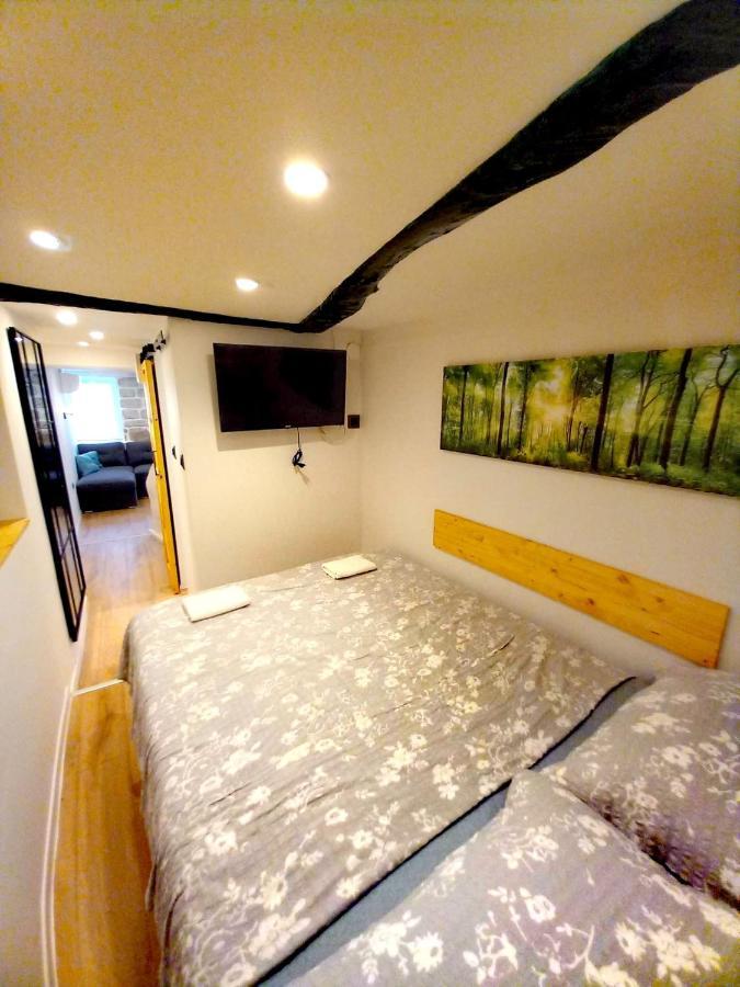 Appartement Rabski Dvor à Rab Town Extérieur photo