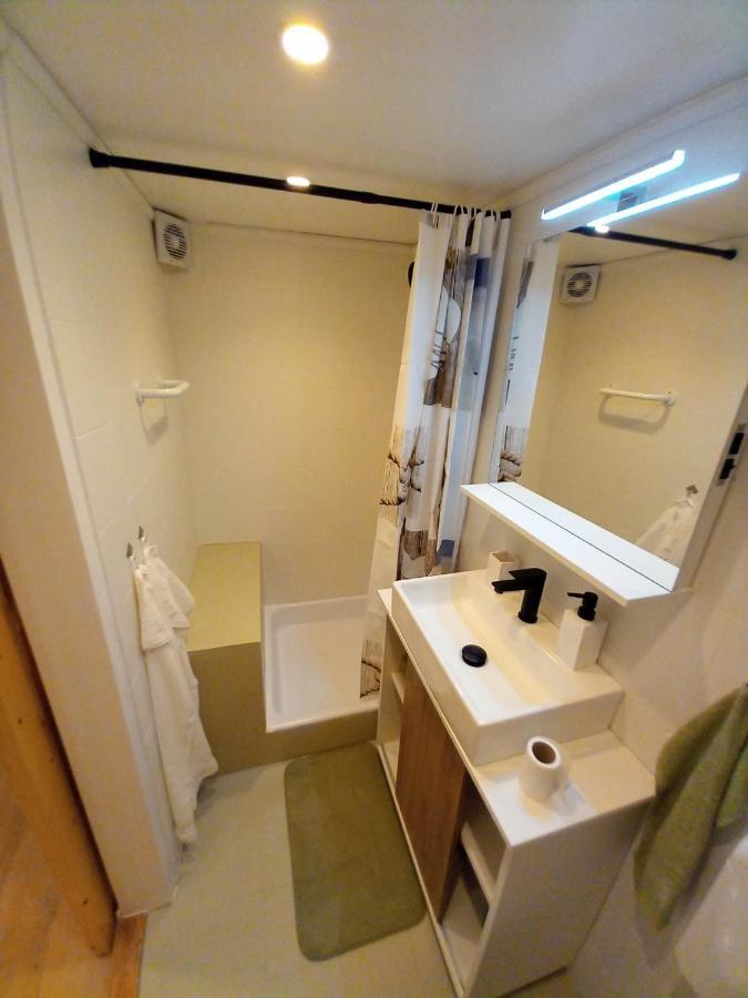 Appartement Rabski Dvor à Rab Town Extérieur photo